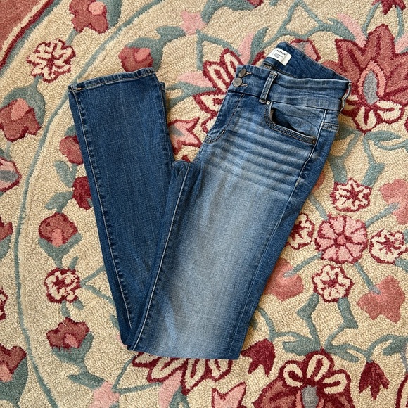 BKE Payton Mid Rise Straight Leg Denim Medium Wash Jeans 27x32 - Picture 9 of 10